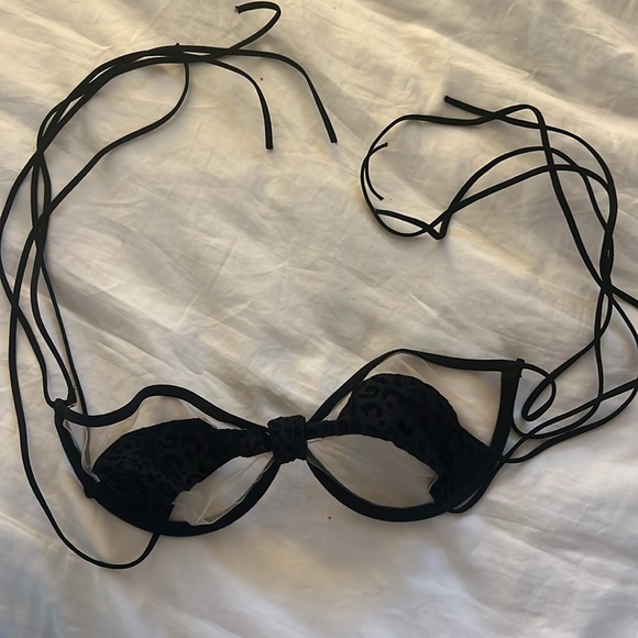 God Saves Queen Lou bikini top medium - Picture 3 of 4